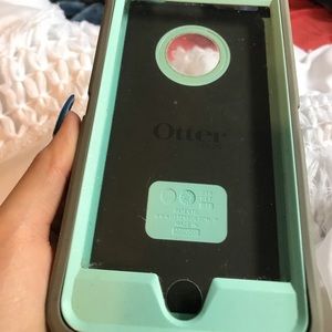 iPhone 6 Plus otter box